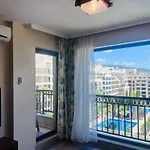 Sea View Argish 公寓 *